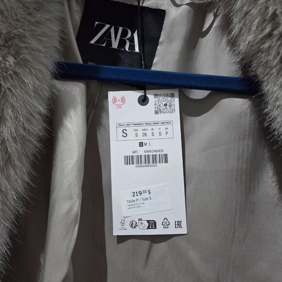 Viral Zara Faux Fur Coat NWT - Picture 2 of 2